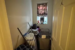 204 Magnolia St, Hartford, CT 06112 - Photo 6