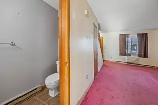 975 Meriden Rd, Waterbury, CT 06705 - Photo 16