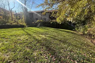 168 Highview Ave, Stamford, CT 06907 - Photo 14