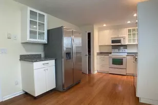 168 Highview Ave, Stamford, CT 06907 - Photo 4
