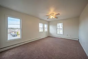 88 High St, Enfield, CT 06082 - Photo 12