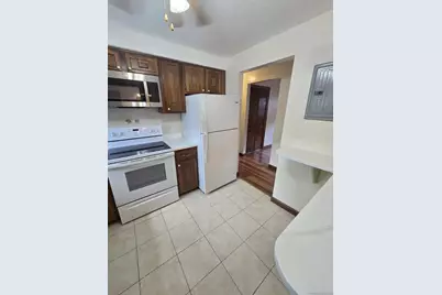 338 Dunfey Lane #APT D, Windsor, CT 06095 - Photo 6