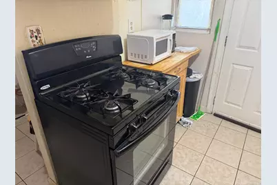 209 McGrath Court, Stratford, CT 06615 - Photo 8