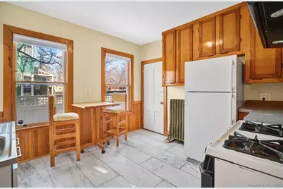 52 Sherman Street, Hartford, CT 06105 - Photo 8