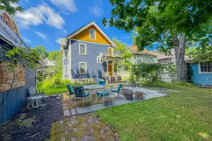 52 Sherman St, Hartford, CT 06105 - Photo 2