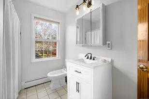 1053 Cutspring Rd, Stratford, CT 06614 - Photo 12