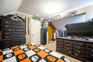 33 Railroad Ave, Plainfield, CT 06374 - Photo 22