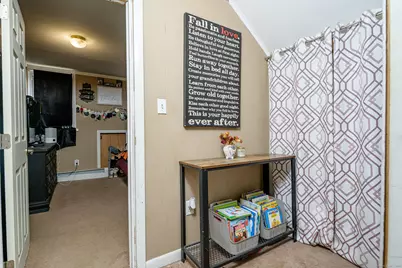 33 Railroad Avenue, Plainfield, CT 06374 - Photo 20