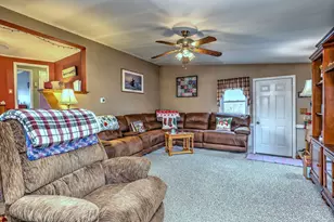 83 Pauline Ave, West Haven, CT 06516 - Photo 28