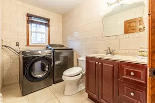 9 Milo Peck Ln, Windsor, CT 06095 - Photo 10