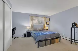 131 Williamstown Ct, Newington, CT 06111 - Photo 18