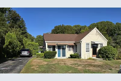 2 Pawcatuck Avenue, Stonington, CT 06379 - Photo 1