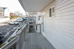 113 Park Ave, Danbury, CT 06810 - Photo 6