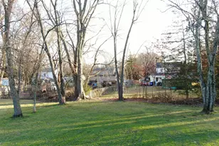 22 Pearl St, Windsor Locks, CT 06096 - Photo 32