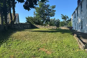 55 Bouton St, Norwalk, CT 06854 - Photo 12