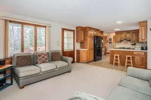 9 Gretel Ln, Simsbury, CT 06070 - Photo 16