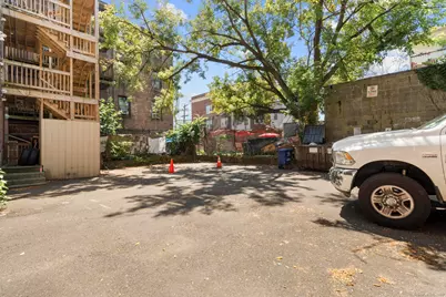 25 Whittier Street, Bridgeport, CT 06605 - Photo 10