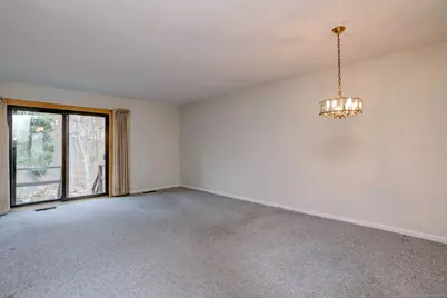 715 Frenchtown Road #31, Bridgeport, CT 06606 - Photo 10