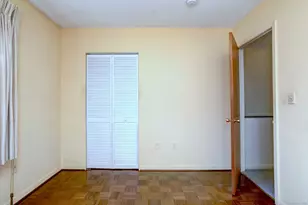 715 Frenchtown Rd, Bridgeport, CT 06606 - Photo 22