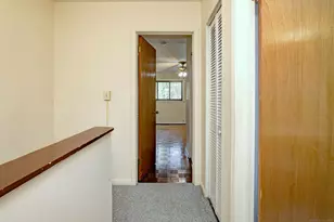 715 Frenchtown Rd, Bridgeport, CT 06606 - Photo 16