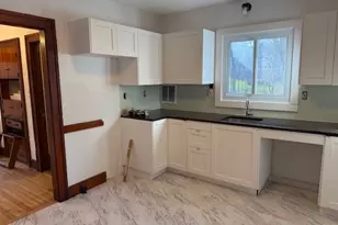 61 Cheshire Rd, Wallingford, CT 06492 - Photo 10