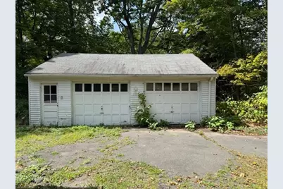 61 Cheshire Road, Wallingford, CT 06492 - Photo 6