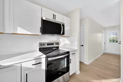 2064 Long Hill Road, Guilford, CT 06437 - Photo 10