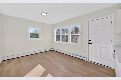 2064 Long Hill Road, Guilford, CT 06437 - Photo 12