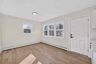 2064 Long Hill Rd, Guilford, CT 06437 - Photo 12