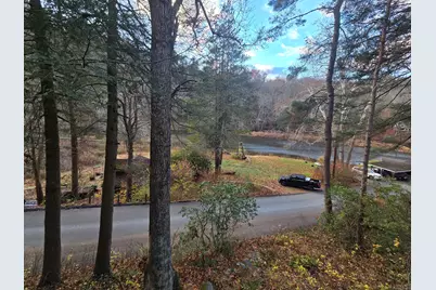 225 Manor Road, Southbury, CT 06488 - Photo 8