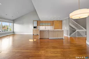 1 Island Dr, Norwalk, CT 06855 - Photo 16