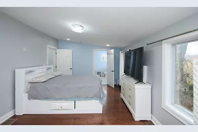 32 Spring Street, Ansonia, CT 06401 - Photo 14