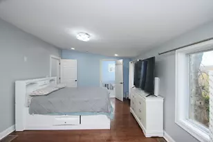 32 Spring St, Ansonia, CT 06401 - Photo 14