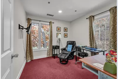 898 Ethan Allen Highway #4&7, Ridgefield, CT 06877 - Photo 10