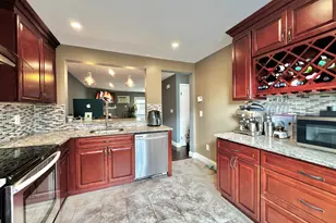 782 Oronoke Rd, Waterbury, CT 06708 - Photo 6