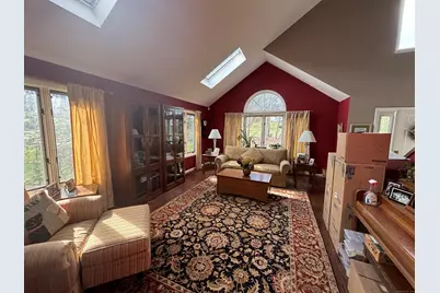 33 Walnut Tree Hill Road, Shelton, CT 06484 - Photo 4