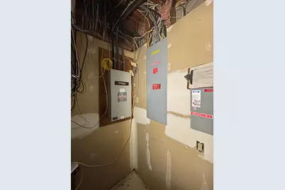 33 Walnut Tree Hill Road, Shelton, CT 06484 - Photo 22