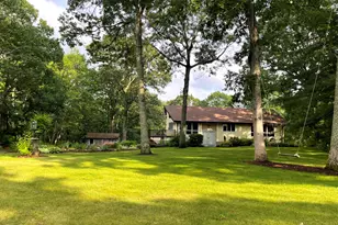 18 Raisch Dr, Tolland, CT 06084 - Photo 2