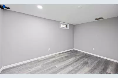 4 Esperon Street, Waterbury, CT 06705 - Photo 26