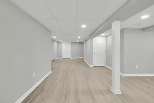 26 Seminole Cir, West Hartford, CT 06117 - Photo 30