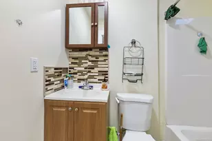 350 Bunnell St, Bridgeport, CT 06607 - Photo 26