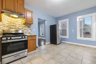 350 Bunnell St, Bridgeport, CT 06607 - Photo 14