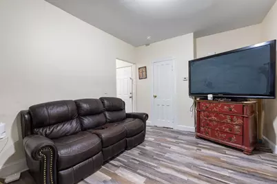 350 Bunnell Street, Bridgeport, CT 06607 - Photo 24