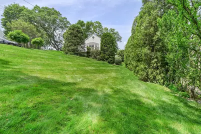 50 Harrison Avenue, New Canaan, CT 06840 - Photo 32