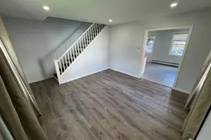 190 Bonner St, Hartford, CT 06106 - Photo 6