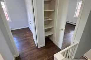 190 Bonner St, Hartford, CT 06106 - Photo 8