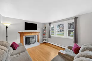 5 Thomas Dr, Stafford, CT 06076 - Photo 4