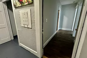 585 Winchester Ave, New Haven, CT 06511 - Photo 12