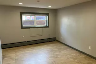 32 Cook Ave, Meriden, CT 06451 - Photo 2