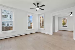 32 Lamberton St, New Haven, CT 06519 - Photo 4